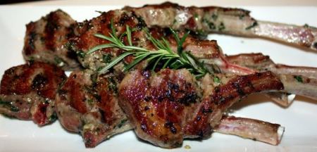 للحم العيد فوائد صحية ولا تفرطوا في تناول الدهون